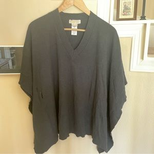 Michael Kors Women’s Black V- Neck Pullover Dolman Sleeve Knit Sweater Size: S/M